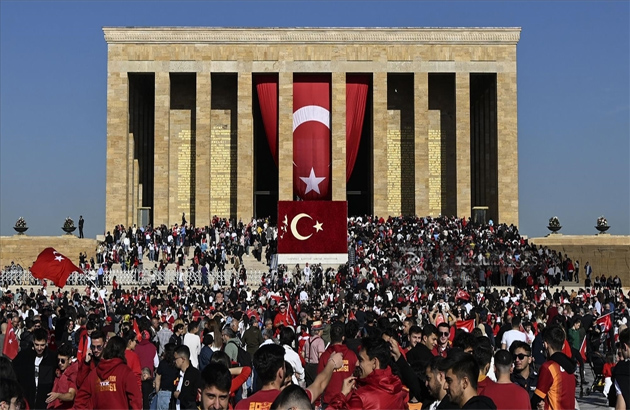 Anıtkabir için eski düzen talebi…