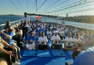 Dünya Yoga Günü Boğaz’da Kutlandı